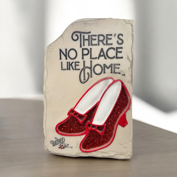 NWT Spoontiques Ruby Slippers Garden Statue - Picture 2 of 5